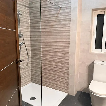 Luxury In Heart Of St Julian's With Sea View