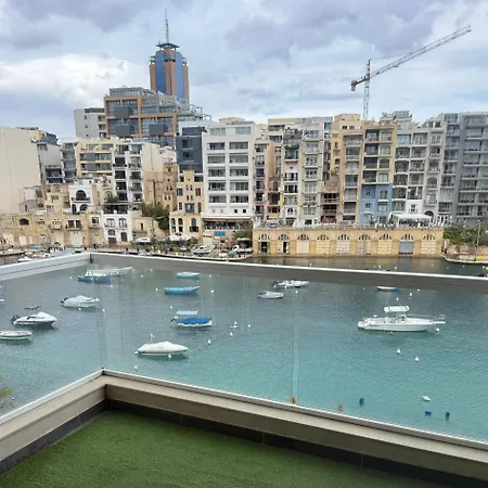 Luxury In Heart Of St Julian's With Sea View